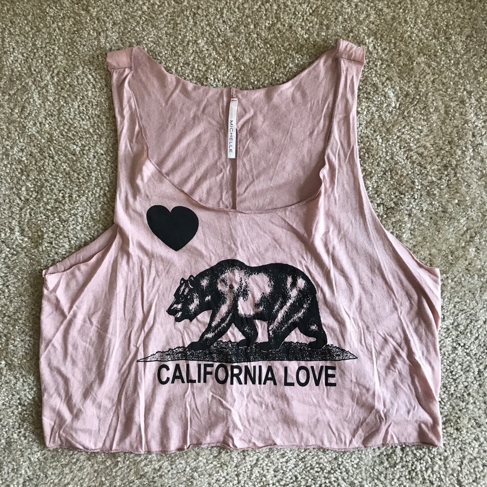 Women's- Cropped tank